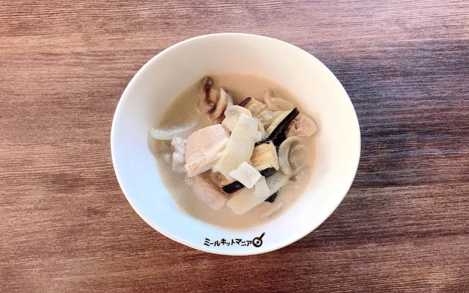 無印良品:鶏肉のタイ風ココナッツミルク煮
